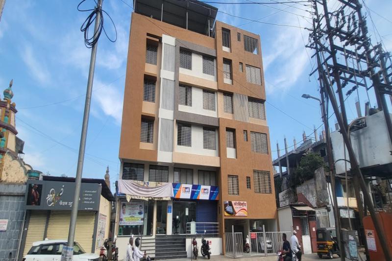 Hotel Ruchi Executive ساتارا المظهر الخارجي الصورة